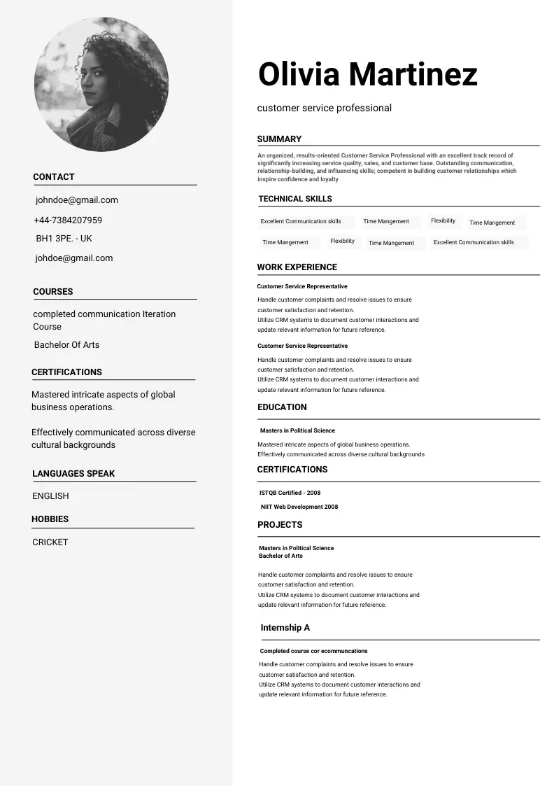 Senior software engineer CV template with architecture leadership framing.